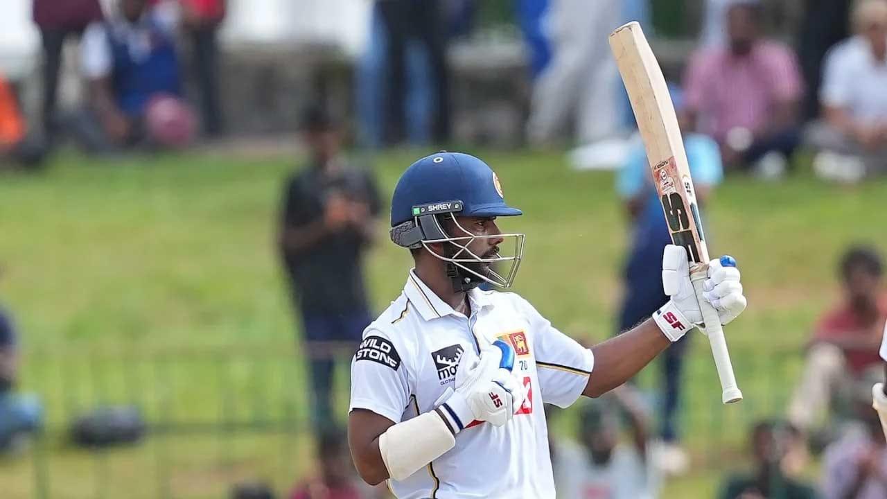 දෙවන ටෙස්ට් තරගයේදී සොනාල් දිනූෂගෙන් ශතකයක්