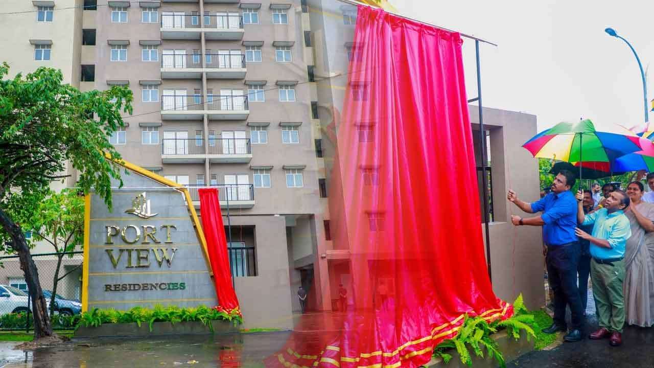 නිවාස දහසකින් යුත් ස්ටේඩිටම්ගම නව මහල් නිවාස සංකීර්ණය ජනතා අයිතියට