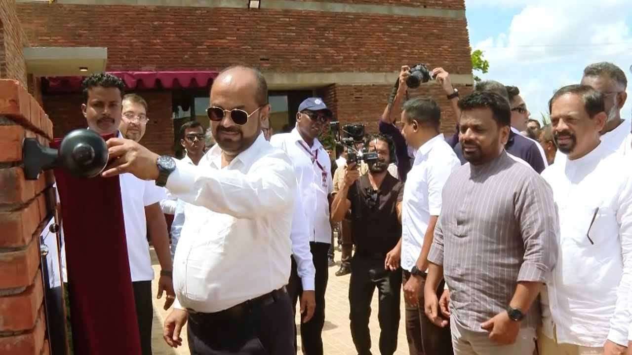 දිය ජනනි පාවෙන සූර්ය විදුලි බලාගාරය ජාතික විදුලිබල පද්ධතියට එක් කෙරේ