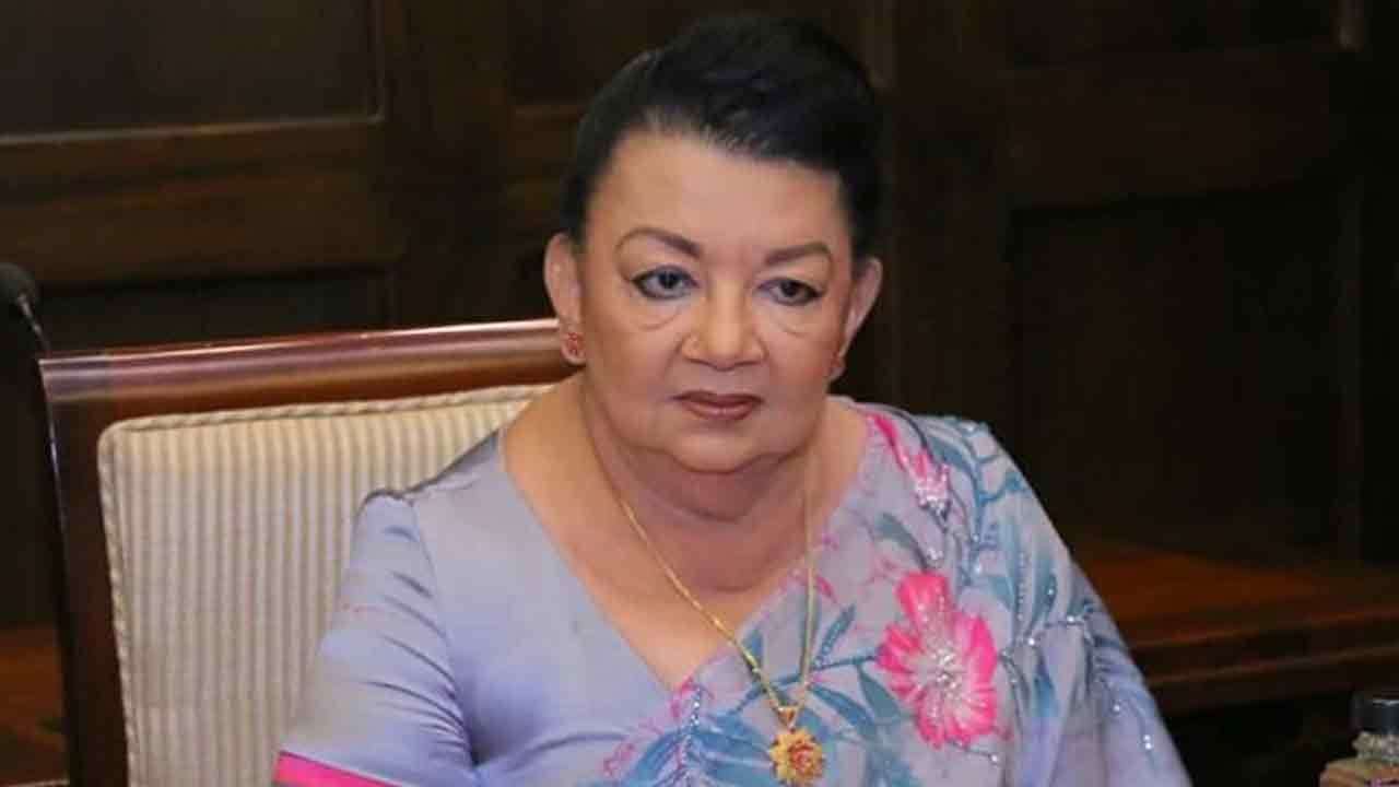 සිංගප්පූරු ගිය ශිරන්තිගෙන් FCIDයට ලිපියක්