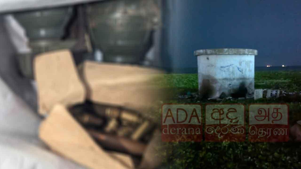 අඟුලානෙන් ජීව අත්බෝම්බ 2ක් සහ පතොරොම් තොගයක් හමුවේ
