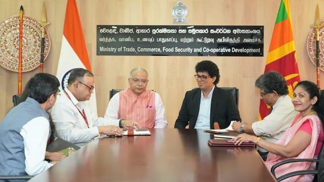 ඉන්දියාවේ සිට මෙරටට අත්යවශ්ය ආහාර ද්රව්ය සැපයීම සම්බන්ධ අවබෝධතා ගිවිසුමක්