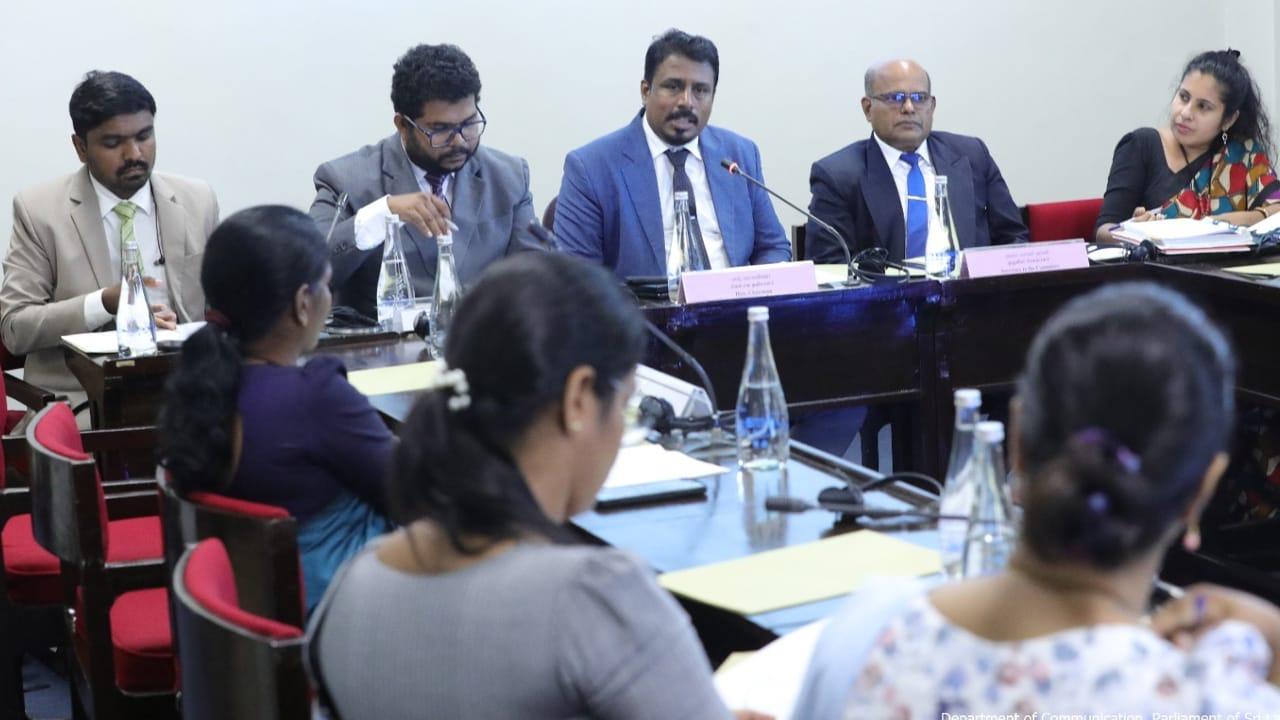 තරුණ දේශපාලන සහභාගීත්වය ශක්තිමත් කිරීමට වෙස්ට්මිනිස්ටර් ආයතනයේ සහාය ලබාගැනීමට සාකච්ඡාවක්