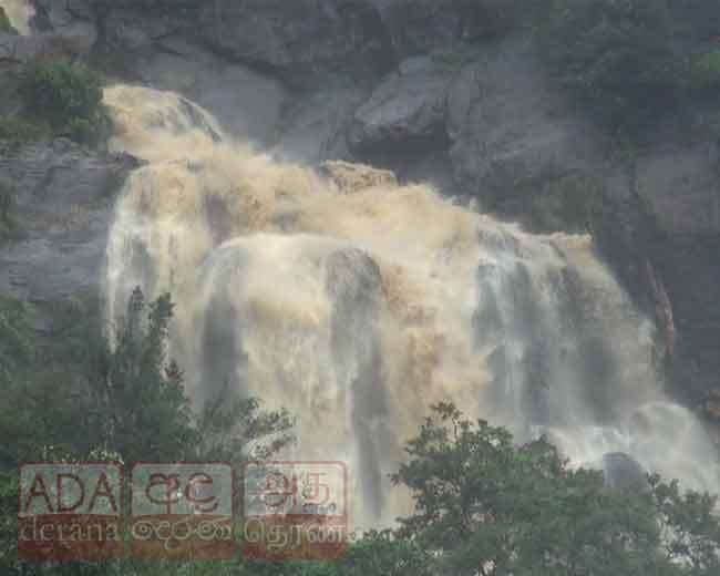 මහ වැස්සට යළි හැඩවෙන රාවණා...